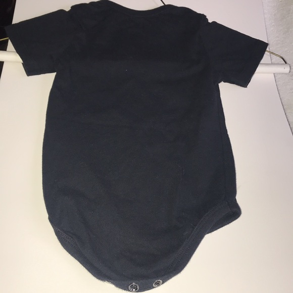 Infant’s Unisex VCU Onesie - Picture 5 of 6